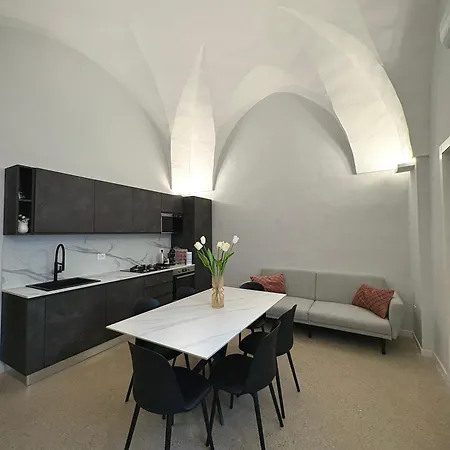 Cadorna Luxury Lägenhet